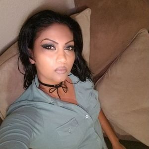 Meet your Posher, Petal ann